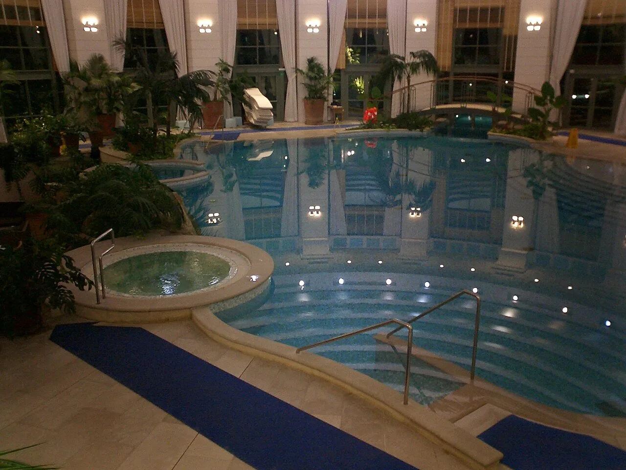 Monte-Carlo Bay Hotel & Resort